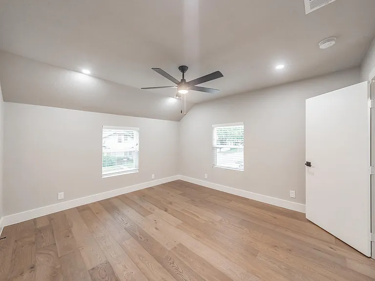 3008 McPherson Ave #D — Photo 8