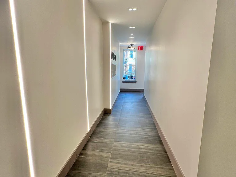 1823 Woodbine St #C — Photo 18