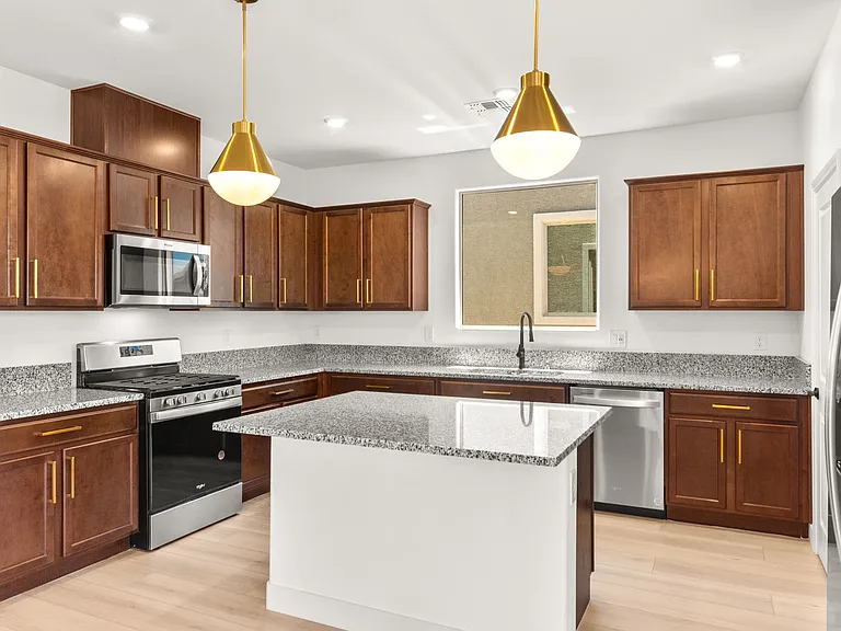 5606 Spring Trellis St — Photo 24