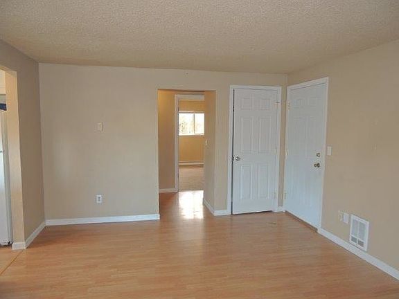 3rd image of 2 5th St NW APT A