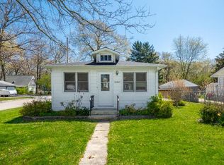 35807 N Ash St, Ingleside, IL 60041