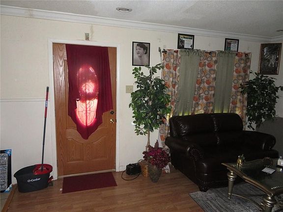 2nd image of 3235 Sullen Pl