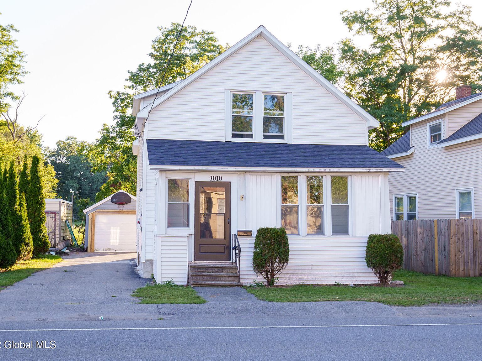 3010 Albany Street, Schenectady, NY 12304 Zillow