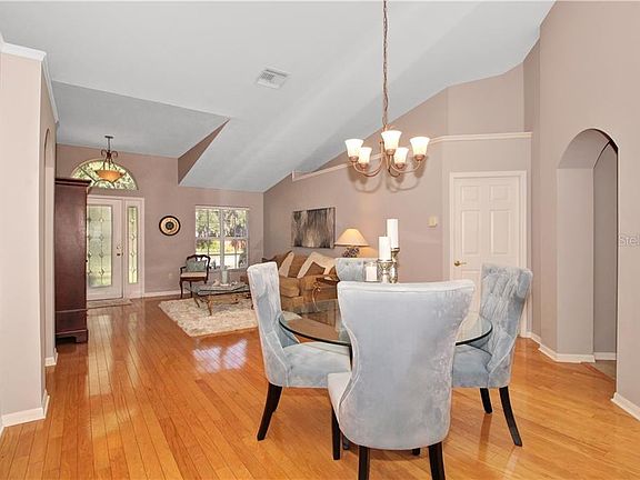 5th image of 7102 Colonial Lake Dr