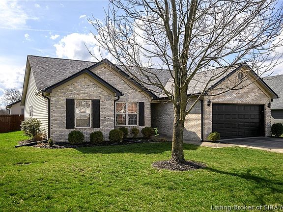 3rd image of 3520 Peach Tree Street