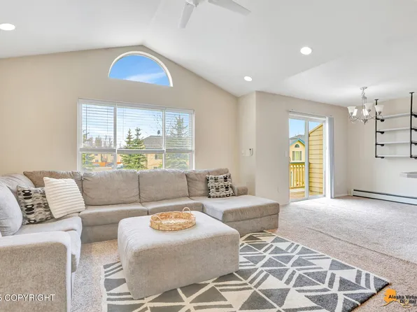 1620 Woodroe Ln, Anchorage, AK 99507