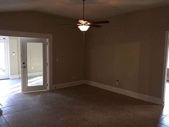 4th image of 3675 Sugarcreek Dr