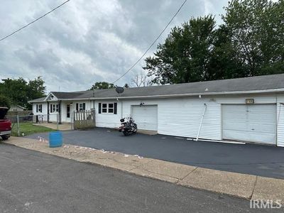 710 N 7th St, Boonville, IN, 47601
