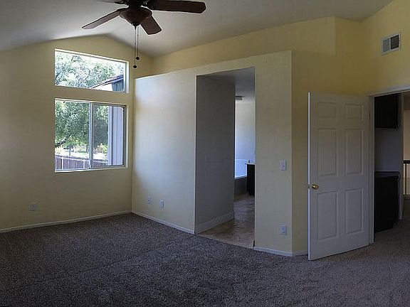 3rd image of 3943 Magnolia Hills Dr