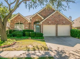 5208 Warm Springs Trl, Fort Worth, TX 76137