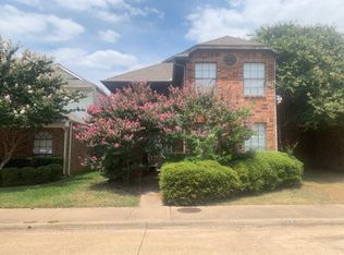 6019 Homestead Ct, Dallas, TX 75252