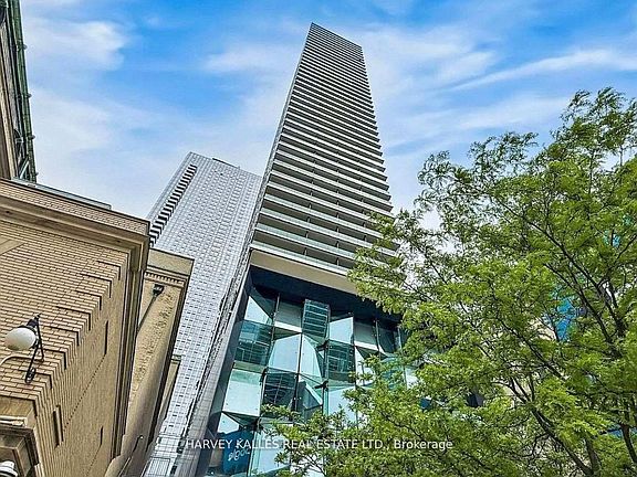 2nd image of 224 King St W #1507
