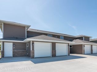 407 W Opal Ln UNIT 3, Hartford, SD 57033