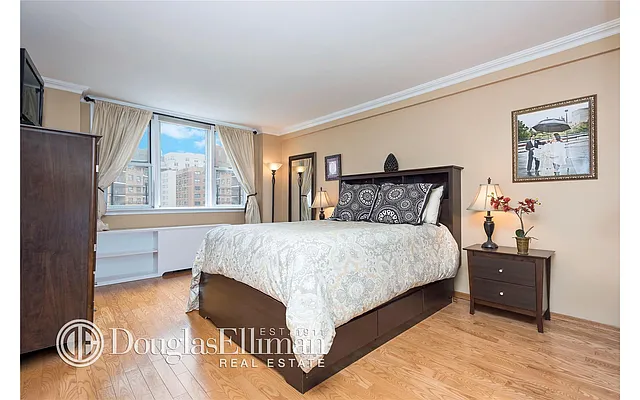 Sold by Douglas Elliman | media 5