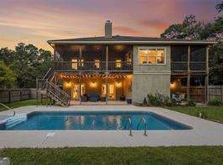 201 Stillwater Dr, Brunswick, GA 31525