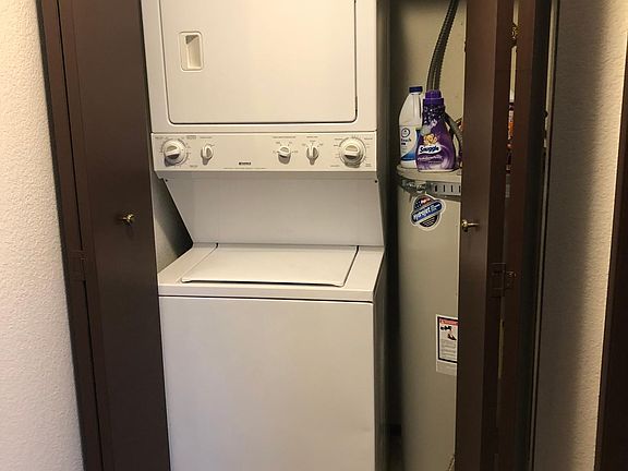 3rd image of 12175 Glacier Hwy APT D1