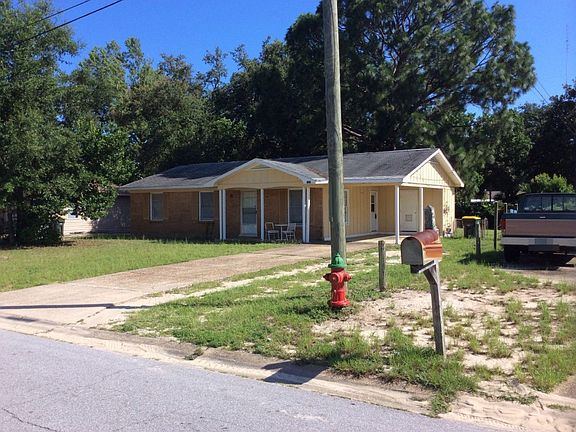 3rd image of 204 Loizos Dr NW