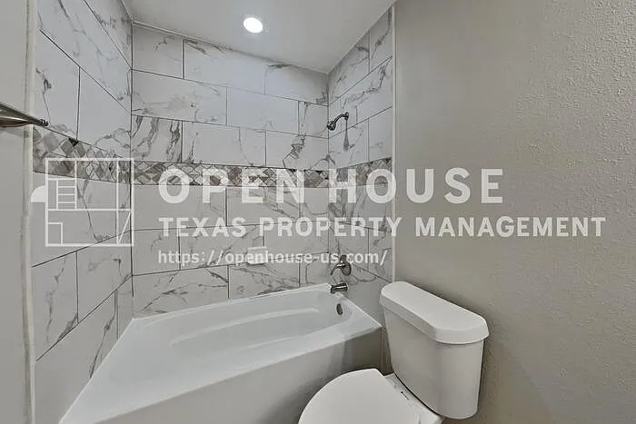 2314 Pebbledowne Cir — Photo 19