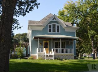 410 9th St, Alton, IA 51003