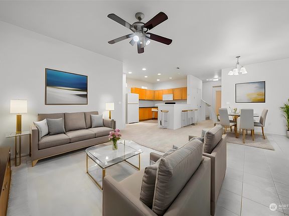 5th image of 4123 McKinley Street NE