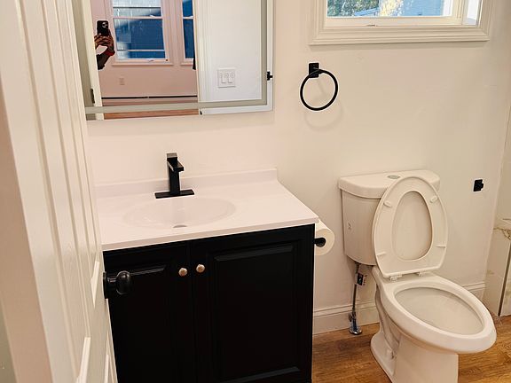 3rd image of 29 West St #B