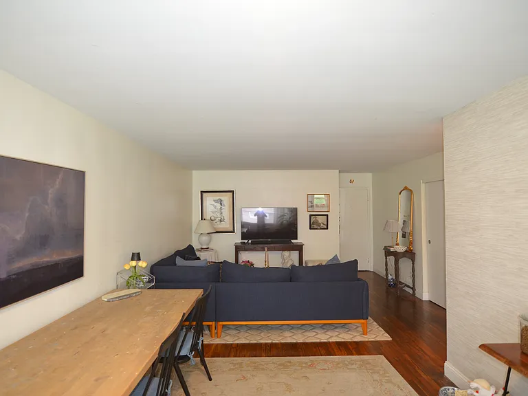 3176 Mapleleaf Ave #5 — Photo 6