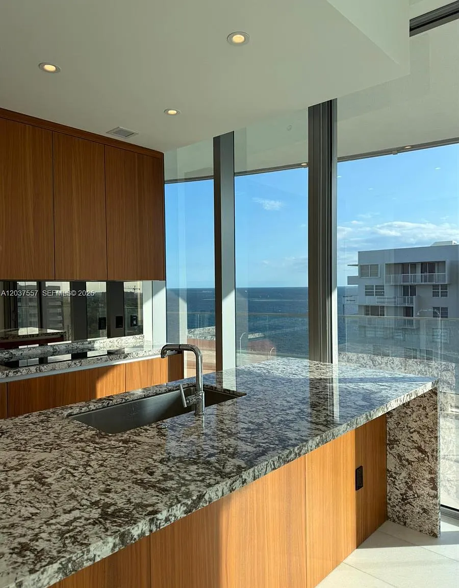 Brickell Hammock Unit No — Photo 4