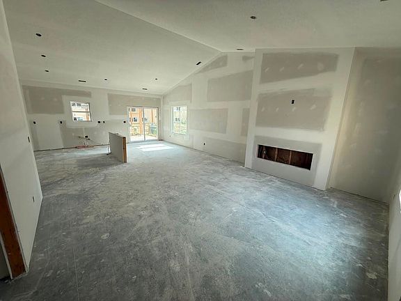2nd image of 5085 N Toben Ct