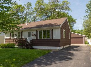 3521 6th Pl NW, Rochester, MN 55901