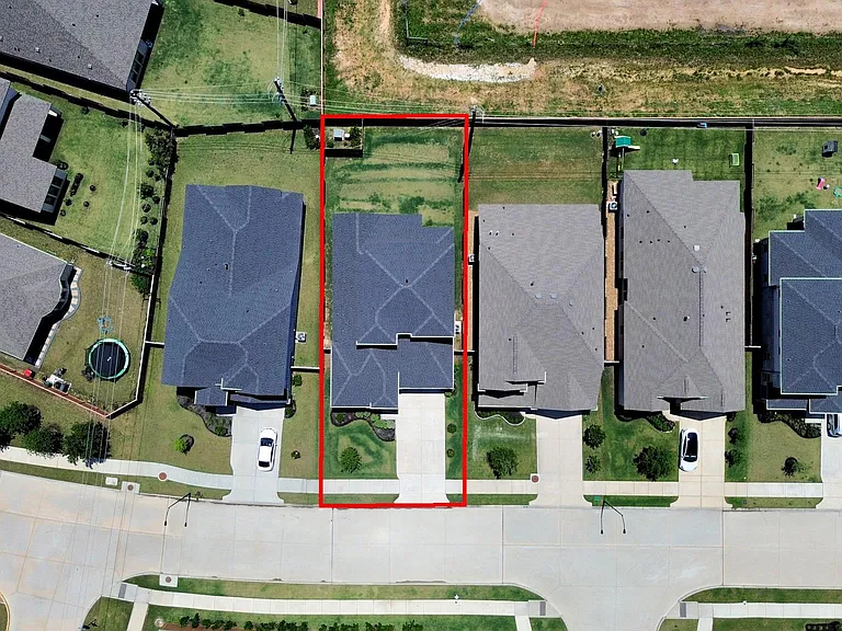 24515 Fluttering Dove Ln — Photo 33