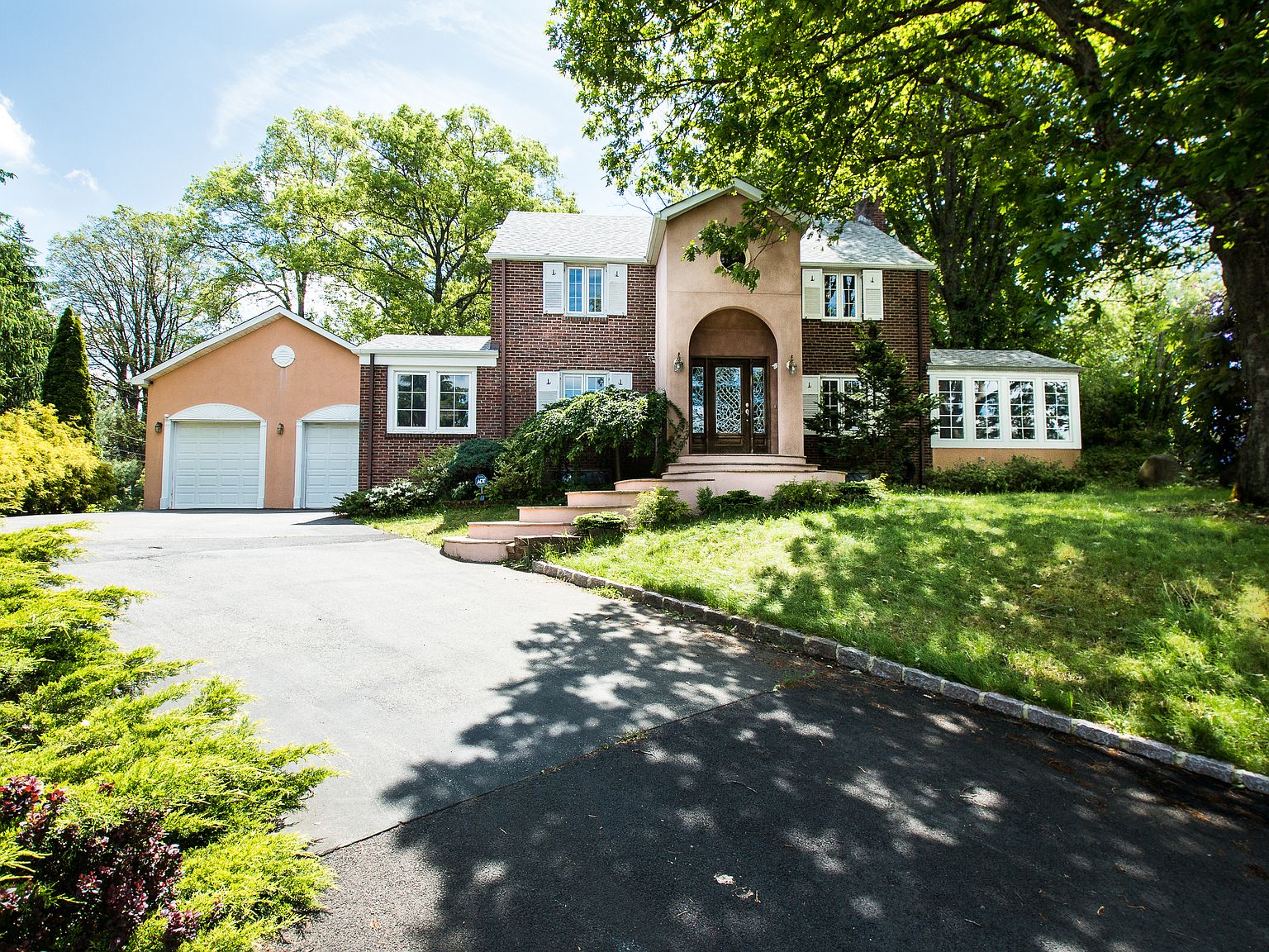 39 Old Short Hills Rd, West Orange, NJ 07052 Zillow
