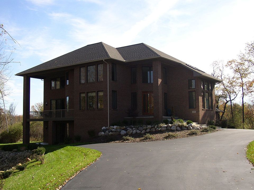 1st image of 5155 Christine Ct