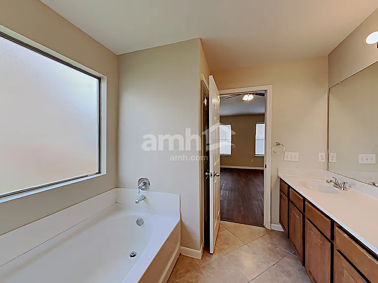 10615 Bayhill Den — Photo 13