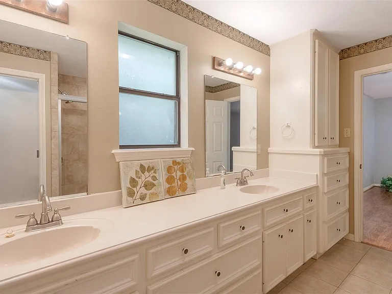2232 Azalea Cir — Photo 11