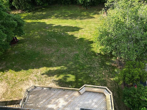 4th image of 351 Gringley Hill Rd