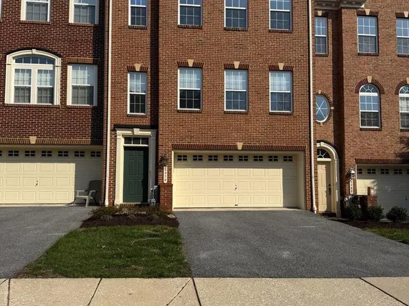 2070 Crescent Moon Ct, Woodstock, MD 21163