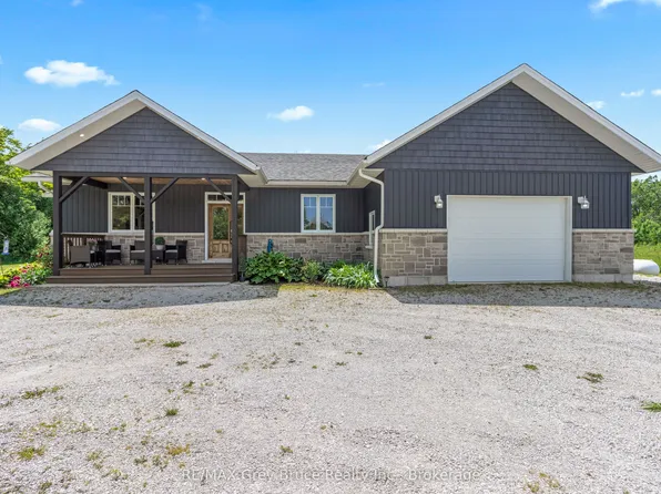 1379 West Rd, Northern Bruce Peninsula, ON N0H 1W0