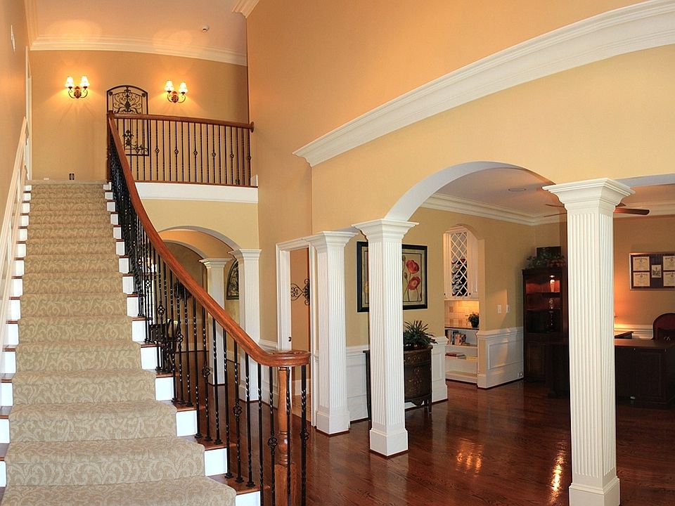 1st image of 4466 Galway Dr