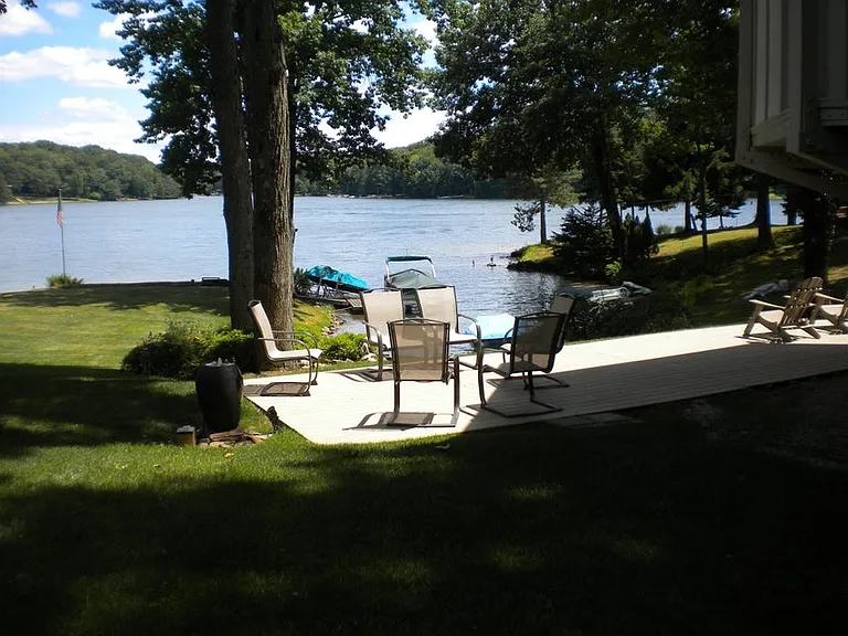 12609 Treasure Lake Rd — Photo 11