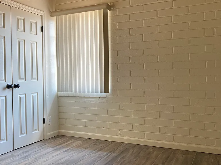 2nd bed is smaller w - deep closet