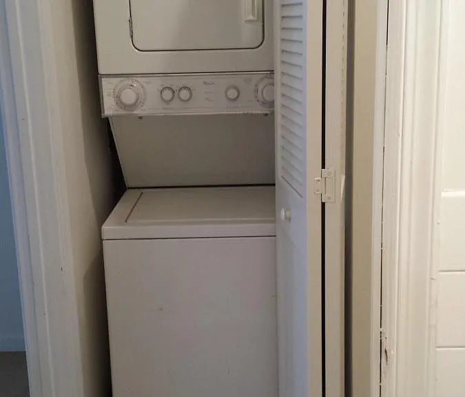 1421 Spruce St #3B — Photo 8