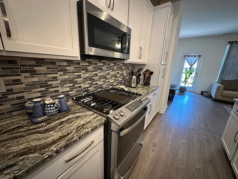1574 Green Hill St — Photo 12