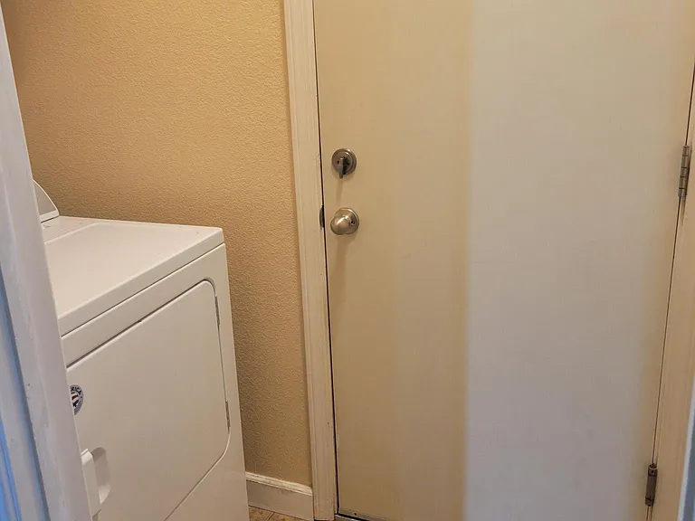 651 Simmer Way — Photo 10