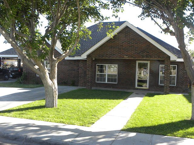 1st image of 807 Amburgey Ave
