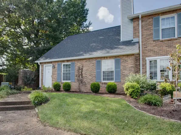 149 Cumberland Trce, Nashville, TN 37214