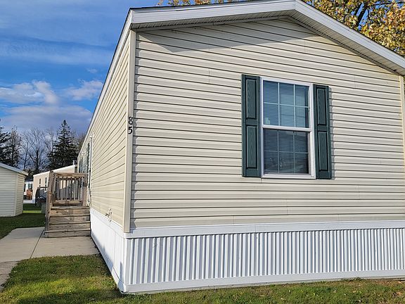 4th image of 85 Schirra Ave #85