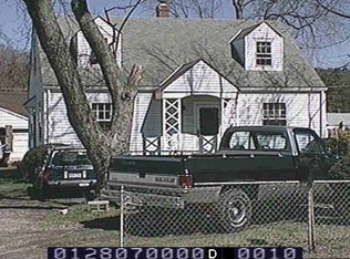 1712 Oak Hill Ln, Richmond, VA 23223