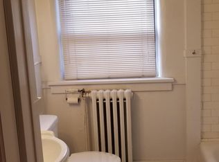 324 W Columbia Ave APT 3, Davenport, IA 52803