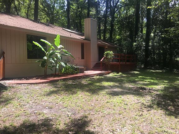4th image of 3433 NW 25th Pl