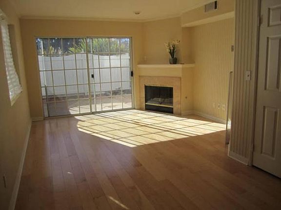 Living rm w/ wood floors